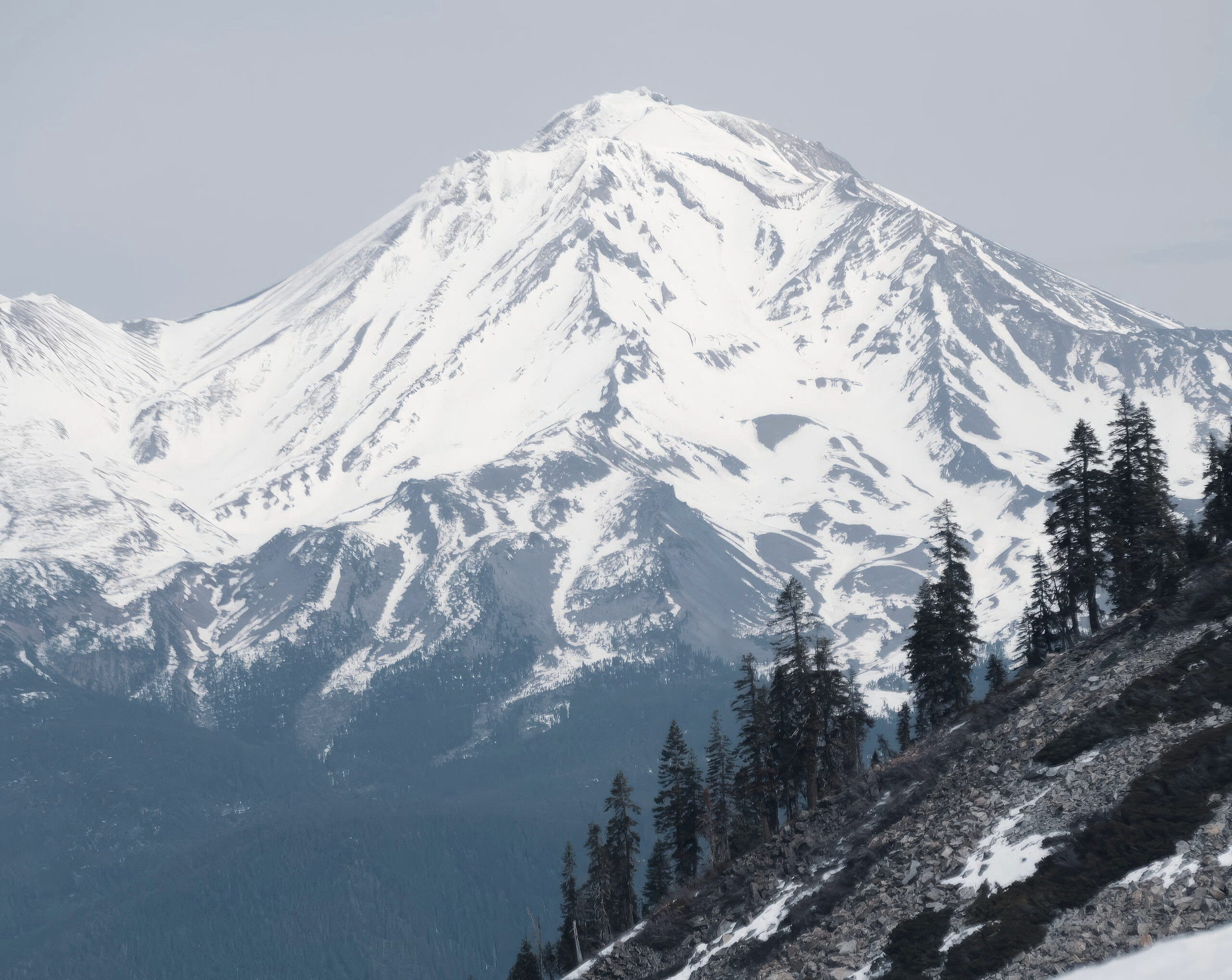 Mount Shasta Mount Shasta majestically towering over Heart Lake, a serene and picturesque landscape.